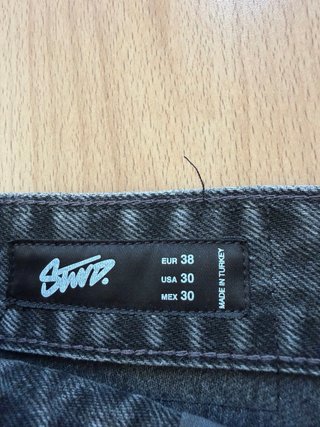 Pantalones Skate Talla 38 Grises y Negros