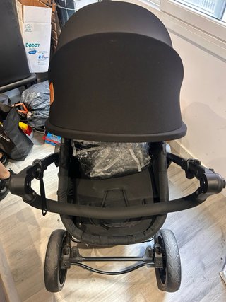 Silla de coche y cochecito de bebé