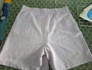 Pantalón corto deportivo