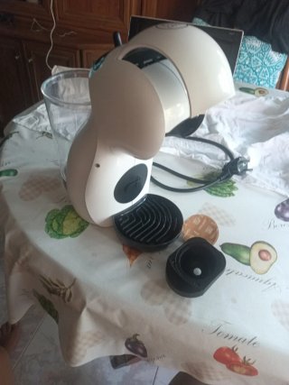 Cafetera DeLonghi Blanca