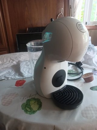 Cafetera DeLonghi Blanca