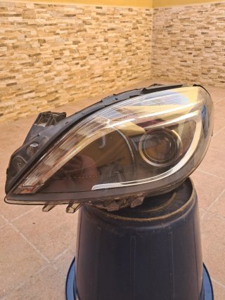 Faro Bixenon Mercedes Clase B