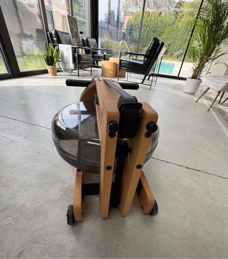 Máquina de remo por agua. “WaterRower” A1. Roble.