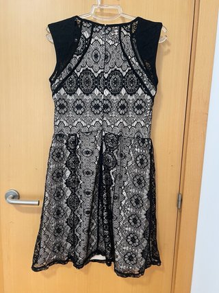 Vestido de encaje C&A
