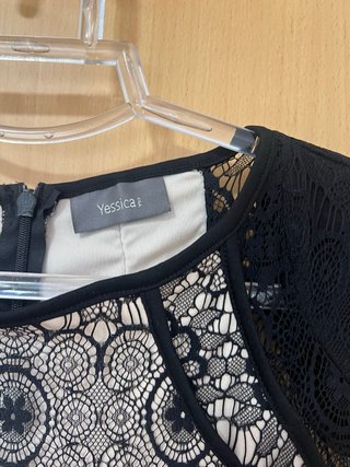 Vestido de encaje C&A