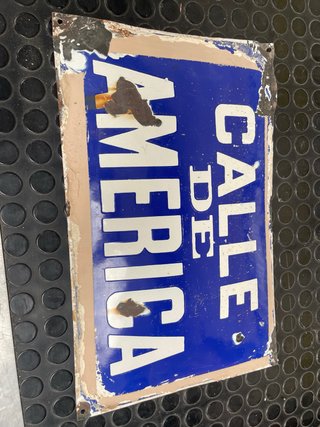 Placa Calle de América