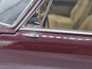 ALFA ROMEO GTV 2000 marrone - Norev - Scala 1/18