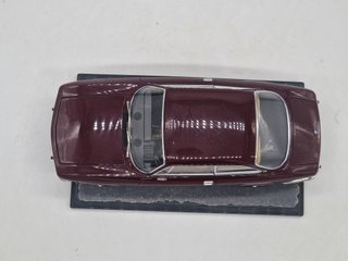 ALFA ROMEO GTV 2000 marrone - Norev - Scala 1/18