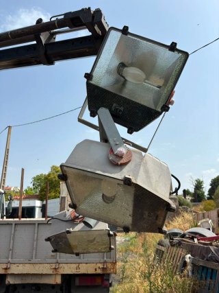 4 Focos Industriales 230V