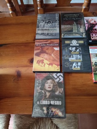 Lote de más de 30 DVDs Películas grandes éxitos