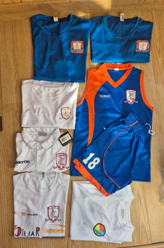 Ropa deportiva Club Divina Pastora