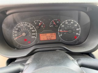 FIAT PUNTO 1.4i 77CV 3 PUERTAS SOLO PROFESIONALES
