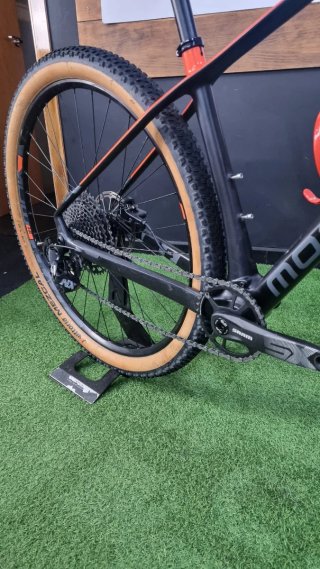 Mondraker Chrono carbono