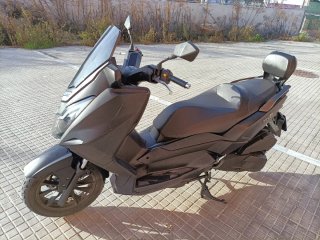 MITT 125 GTS Negra - Vendo o Cambio