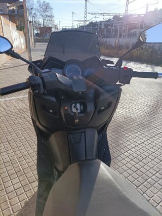 MITT 125 GTS Negra - Vendo o Cambio