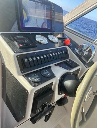 Barco Faeton 840M