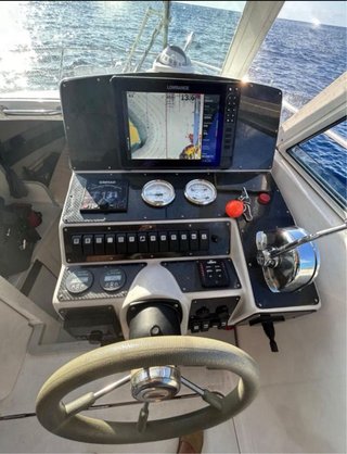 Barco Faeton 840M