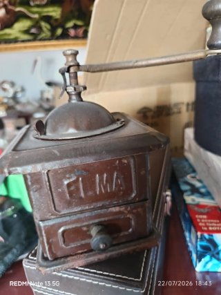 Molinillo de café antiguo ELMA