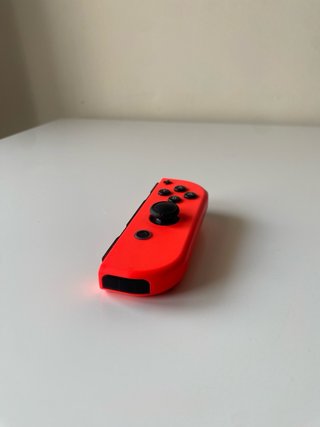 Nintendo Switch V2 + accesorios