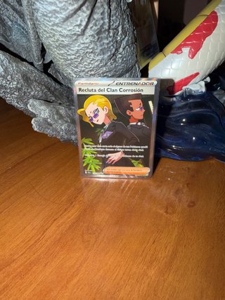 Carta Pokémon Recluta del Clan Corrosión PBL 112