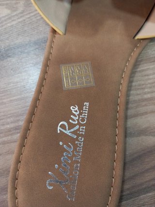 Sandalias Kimi & Rua Doradas Planas