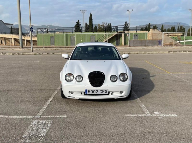 Jaguar S-Type R - foto 1