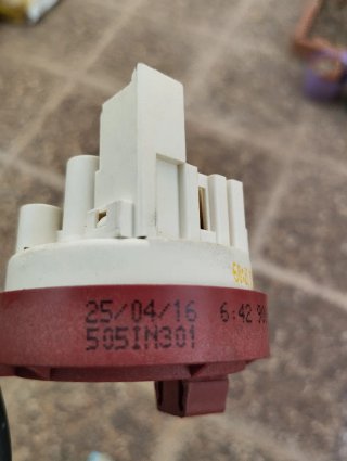 Presostato nivel lavadora Beko WTE7500B0