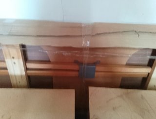 Mesa de comedor de madera