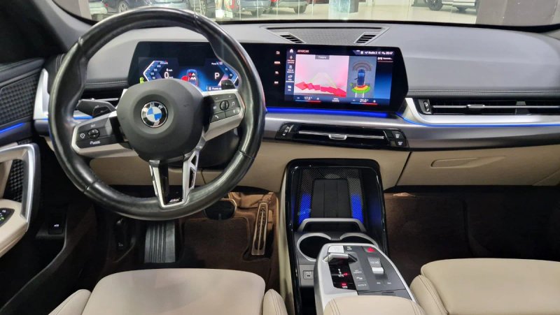 BMW X1 sDrive18d (U11) 2023, foto 3