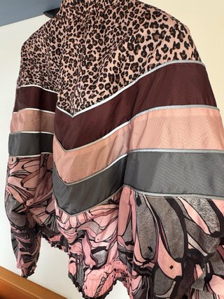 Chaqueta Farm Rio Estampado Floral Premium