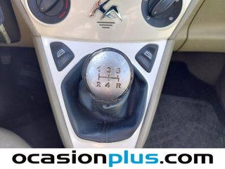 Ford Ka 1.2 Titanium 51 kW (69 CV)