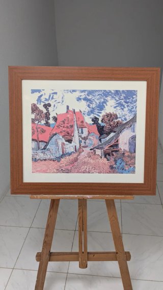 Cuadro de pueblo enmarcado