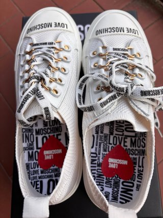 Sneakers Love Moschino bianche
