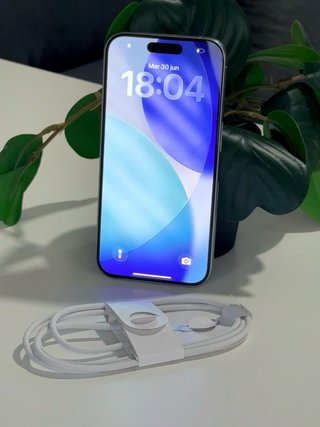 IPHONE 15 PRO | CASI NUEVO