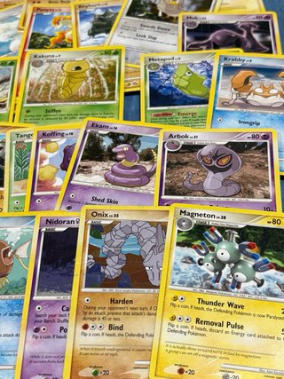 45 cartas pokémon PRIMERA GENERACIÓN antiguas
