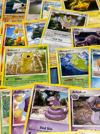45 cartas pokémon PRIMERA GENERACIÓN antiguas