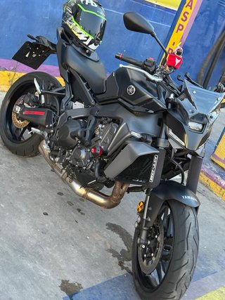 Yamaha MT-09 Y-AMT Naked