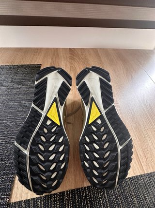 Nike Pegasus Trail 4 GTX Blancas/Amarillas