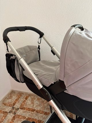 Carro de bebé Mutsy iGO 2 piezas ( silla y capazo)