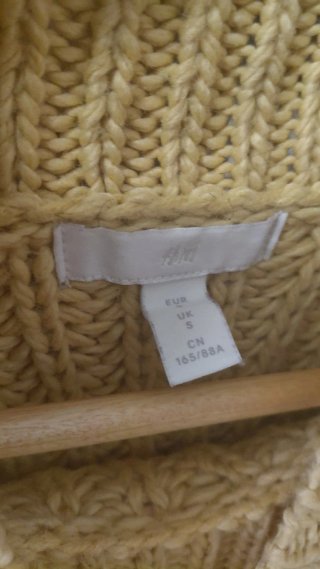 Jersey de punto cuello alto beige