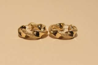 AROS DE ORO 18K/ 6.4GR