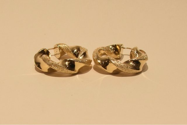 AROS DE ORO 18K/ 6.4GR