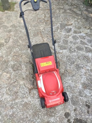 Cortacésped Sterwins Rojo