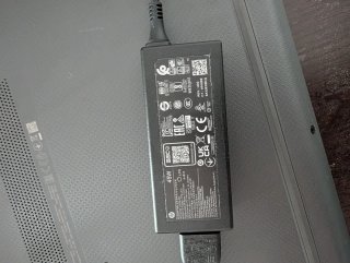 Portátil HP 250 G7 i3 1005G1 8GB W11 y solo 104h