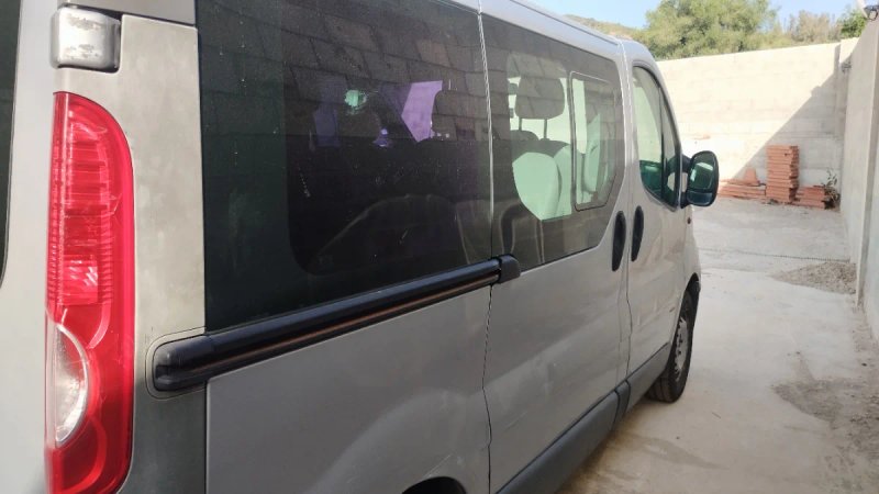 Opel Vivaro 2008 - foto 1