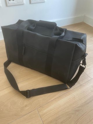 Bolso impermeable Rains negro