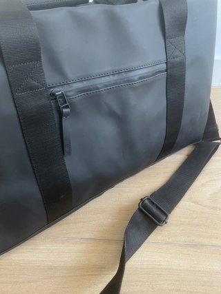 Bolso impermeable Rains negro