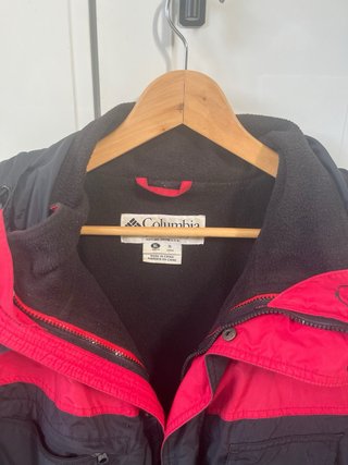 Chaqueta Columbia Vintage Negra y Roja