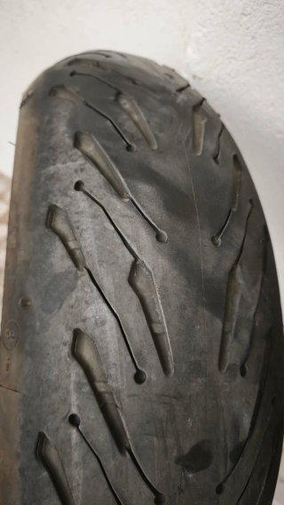Michelin Power 5 180/55