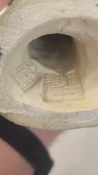 Figura Sabio Oriental Cerámica Esmaltada